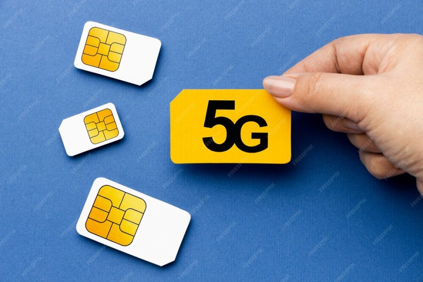 Connectivity: Best SIM Cards and Wi-Fi Options for Travelers.