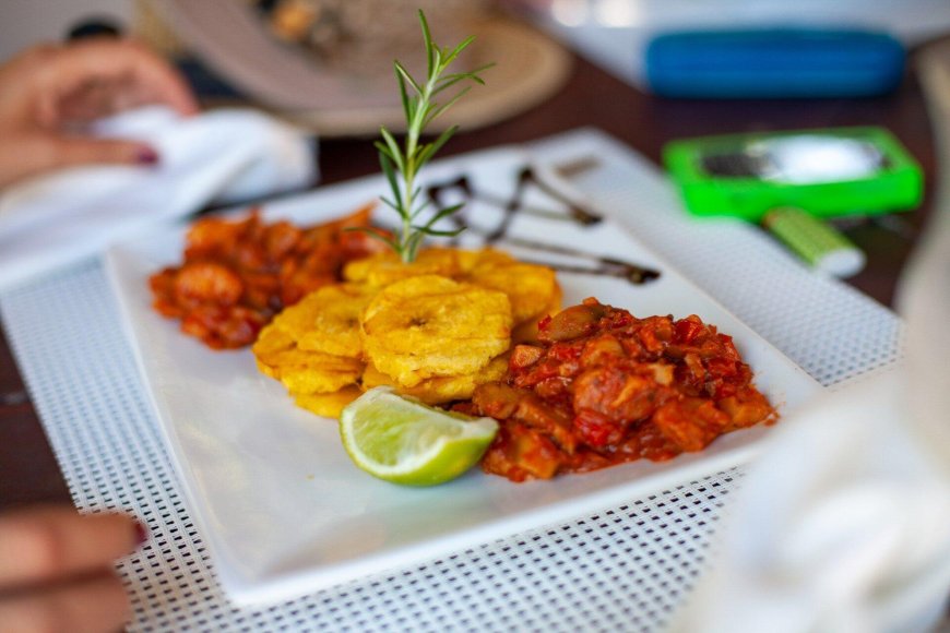 Where to Find Local Seafood Tasting Tours