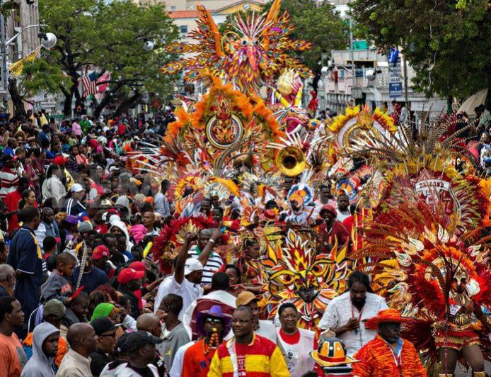 How to Prepare for Junkanoo Like a Local