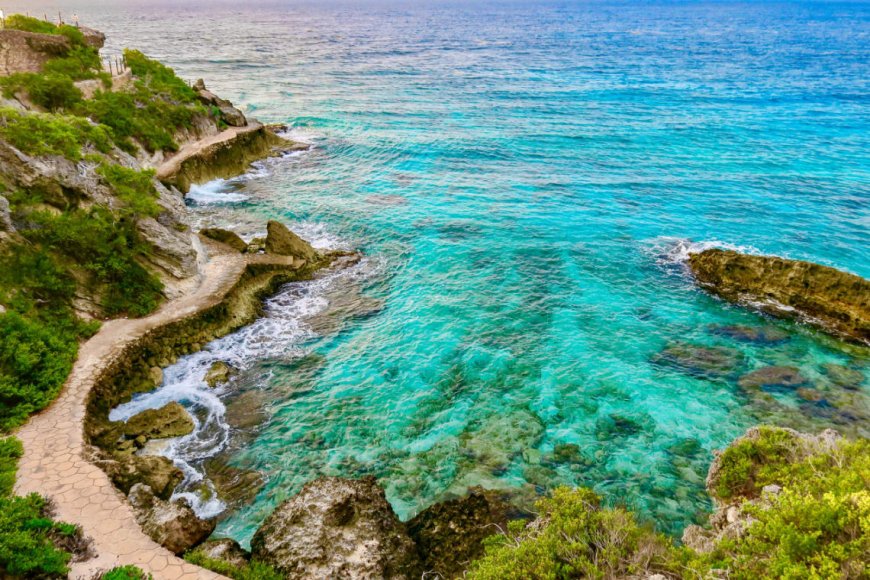How to Travel the Caribbean on a Budget