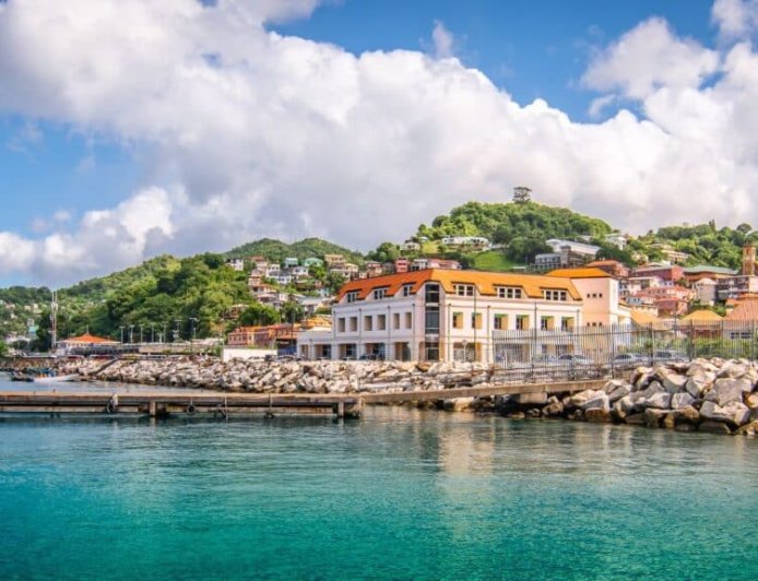 Cheapest Month to Visit Each Major Caribbean Island